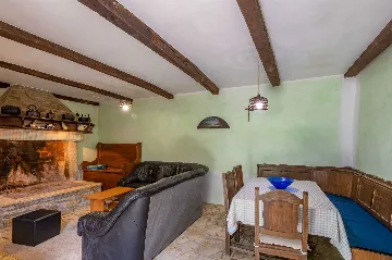 House with Two Pools for Up to 11 in Pazin