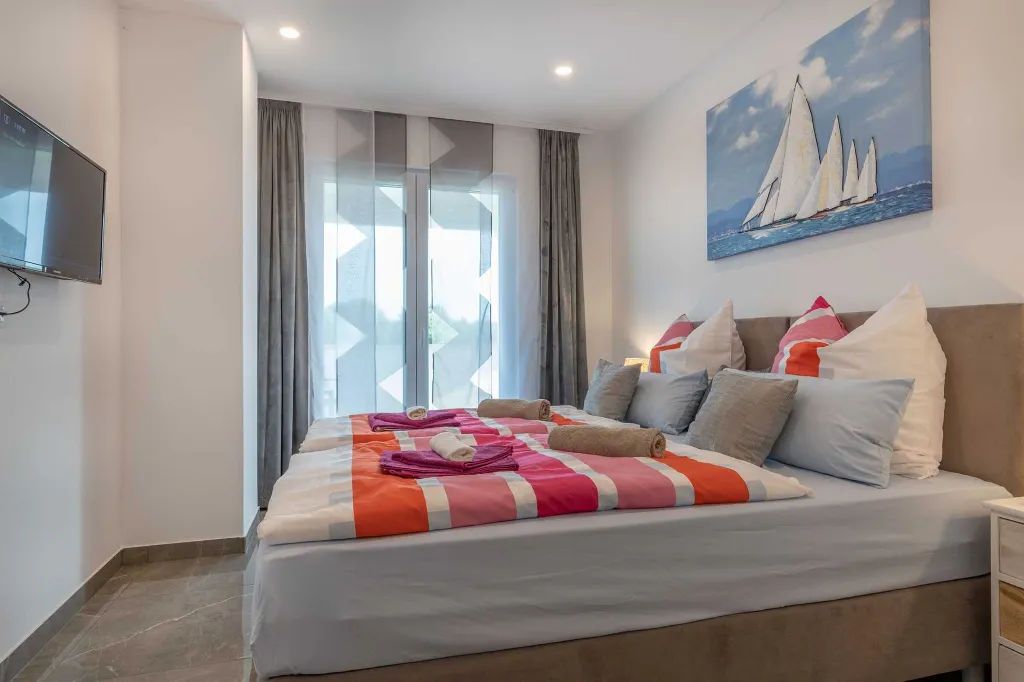 4-Bedroom House in Baderna