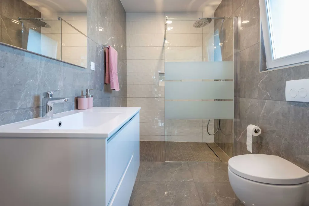 4-Bedroom House in Baderna