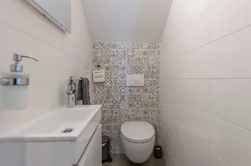 Villa with Pool in Bonaci for 8 Guests