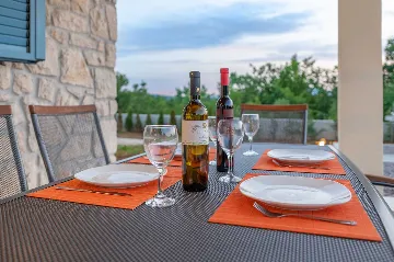 Villa for 5 in Labin with Pool