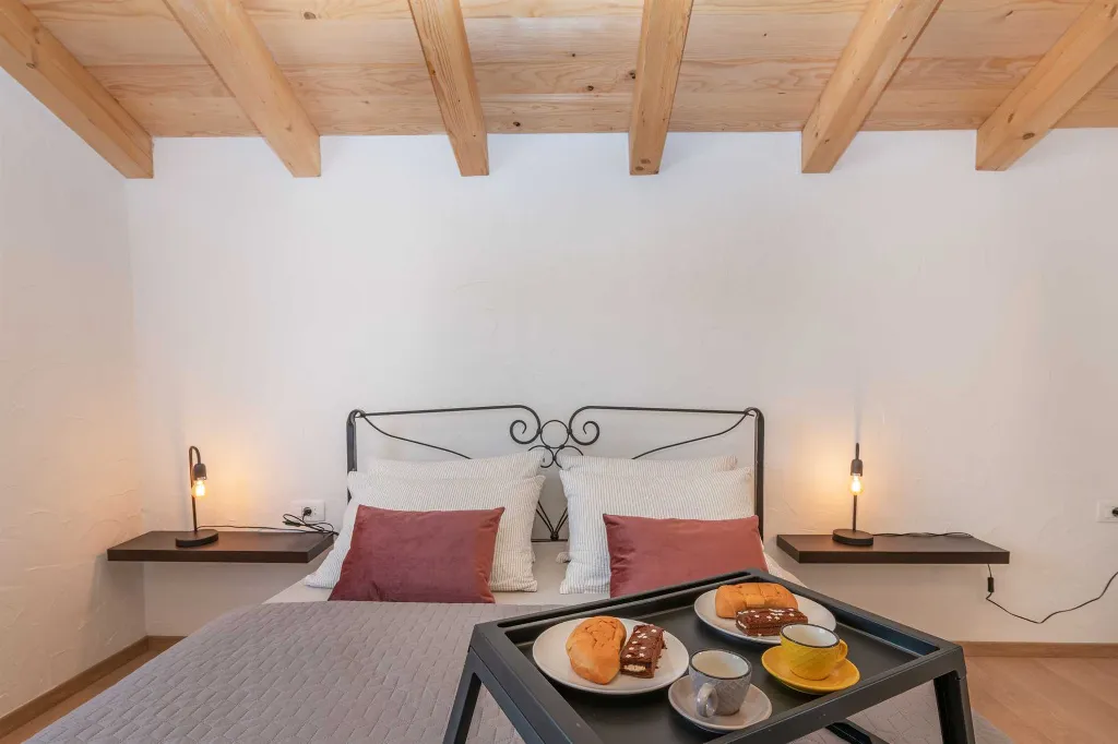 Villa for 5 in Labin with Pool