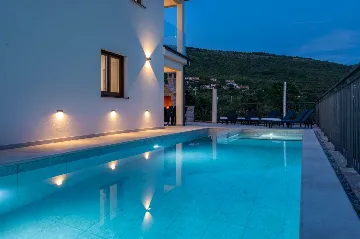 Sea View Villa for 10 in Sveti Lovreč Labinski