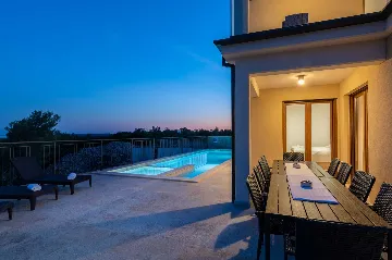 Sea View Villa for 10 in Sveti Lovreč Labinski