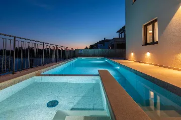 Sea View Villa for 10 in Sveti Lovreč Labinski