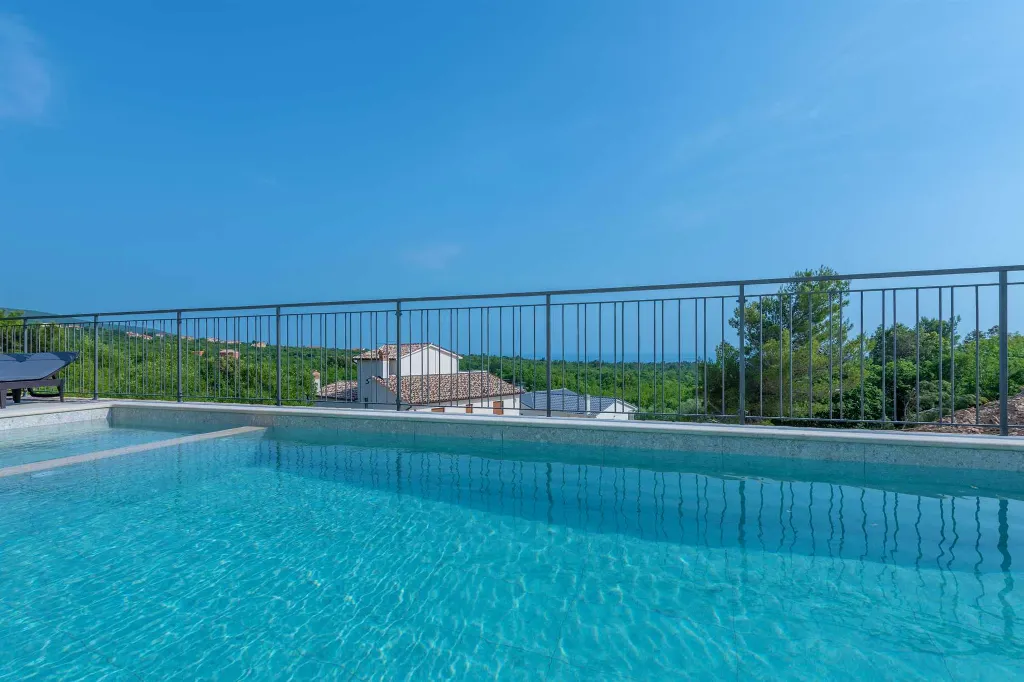 Sea View Villa for 10 in Sveti Lovreč Labinski