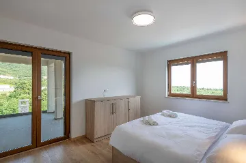 Sea View Villa for 10 in Sveti Lovreč Labinski