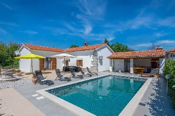 3-Bedroom Villa with Private Pool in Labin