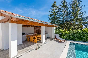 3-Bedroom Villa with Private Pool in Labin