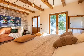 3-Bedroom Villa in Labin, 4 km from the Beach