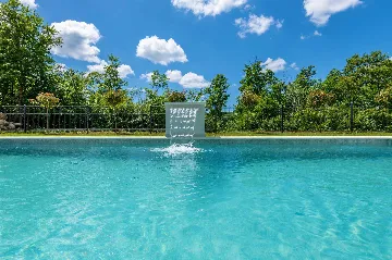 Modern 4-Bedroom Villa in Pićan with Private Garden