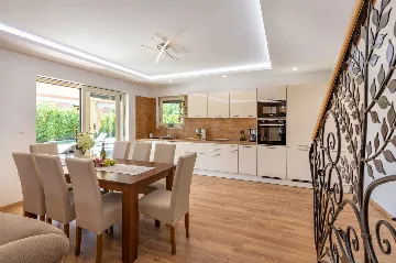 4-Bedroom Villa with Private Pool in Nedešćina