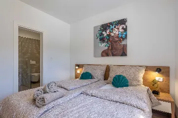 4-Bedroom Villa with Private Pool in Nedešćina