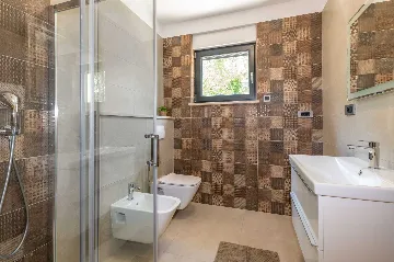 Raša Villa with Private Pool for Up to 18 Guests