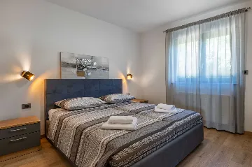 Raša Villa with Private Pool for Up to 18 Guests