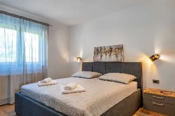 Raša Villa with Private Pool for Up to 18 Guests