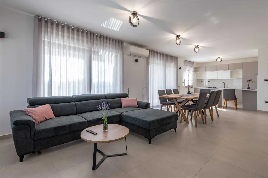 Raša Villa with Private Pool for Up to 18 Guests