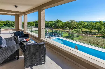 Raša Villa with Private Pool for Up to 18 Guests