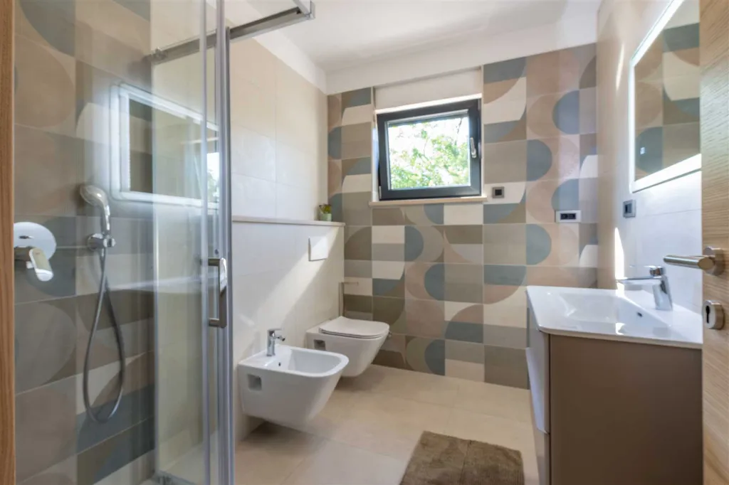 Raša Villa with Private Pool for Up to 18 Guests