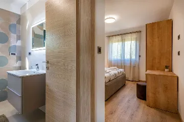 Raša Villa with Private Pool for Up to 18 Guests