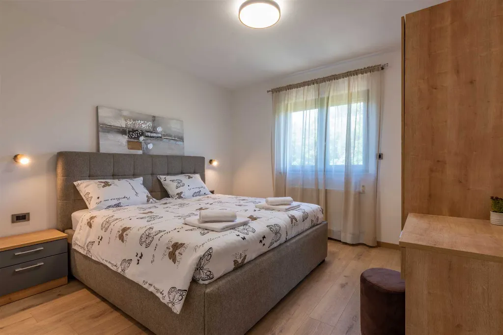 Raša Villa with Private Pool for Up to 18 Guests