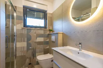 Raša Villa with Private Pool for Up to 18 Guests