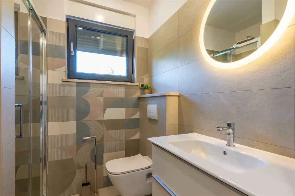 Raša Villa with Private Pool for Up to 18 Guests