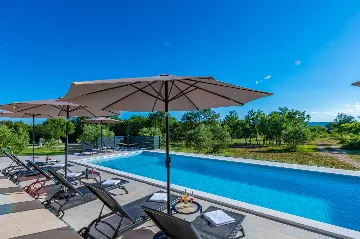 Raša Villa with Private Pool for Up to 18 Guests