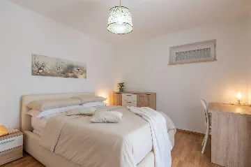 3-Bedroom Villa in Kršan for Up to 7 Guests