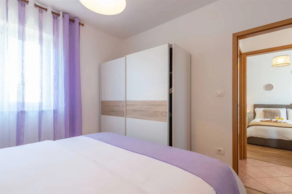 3-Bedroom Villa in Kršan for Up to 7 Guests