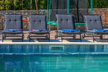 3-Bedroom Villa in Trget for 6 Guests