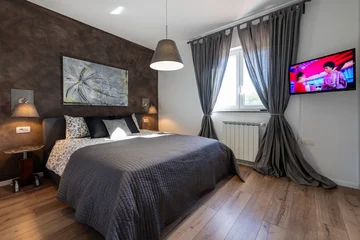 Air-Conditioned Apartment with Private Pool in Labin