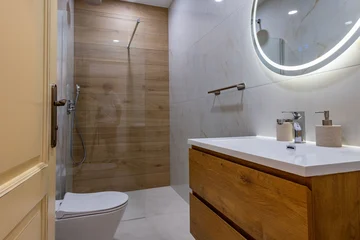 Spacious 5-Bedroom Villa in Gradisce