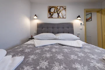 Spacious 5-Bedroom Villa in Gradisce