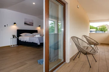 Spacious 5-Bedroom Villa in Gradisce