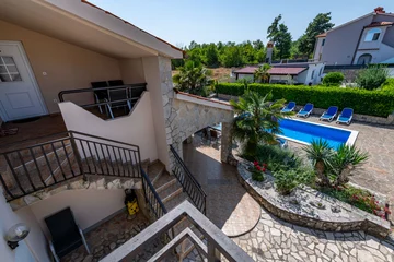 4-Bedroom Villa in Labin for up to 9 Guests