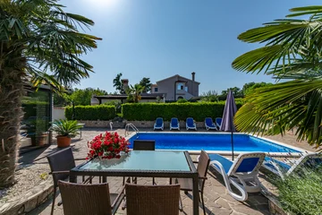 4-Bedroom Villa in Labin for up to 9 Guests