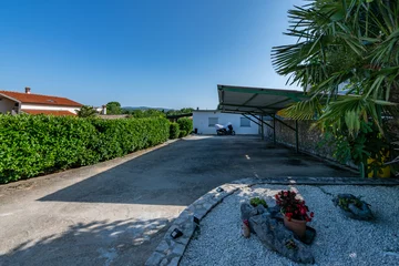 4-Bedroom Villa in Labin for up to 9 Guests