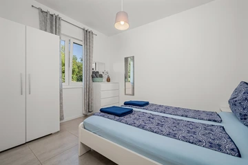 Apartment in Labin for up to 6 guests with Pool