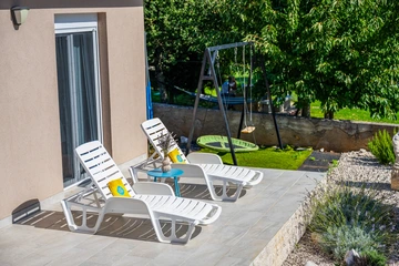 Apartment in Labin for up to 6 guests with Pool