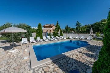 Villa with Private Pool in Labin (Up to 12)