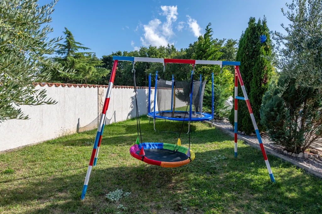 Villa with Private Pool in Labin (Up to 12)