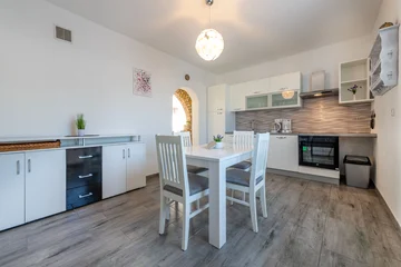 Villa with Private Pool in Labin (Up to 12)