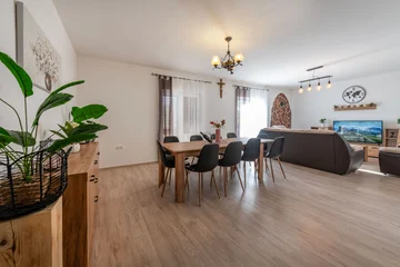 Villa with Private Pool in Labin (Up to 12)