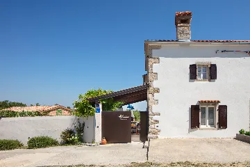 2-Bedroom Villa in Labin for 4 Guests