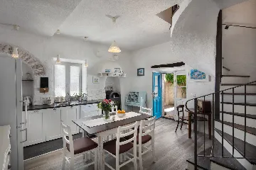 2-Bedroom Villa in Labin for 4 Guests