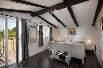 2-Bedroom Villa in Labin for 4 Guests