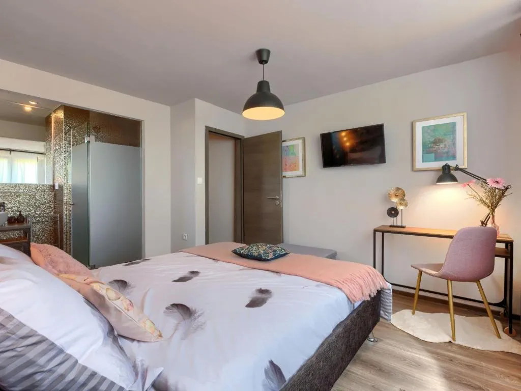 2-Bedroom Villa with Private Garden in Labin