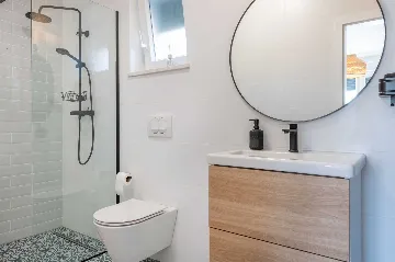 Nedešćina 2-Bedroom Villa with Private Pool for 6