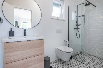 Nedešćina 2-Bedroom Villa with Private Pool for 6